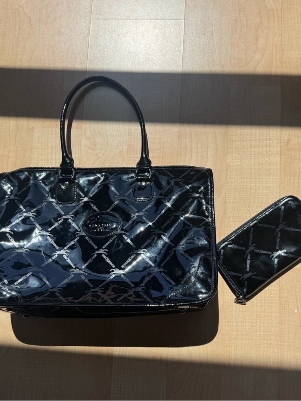 Longchamp black patent bag and matching wallet